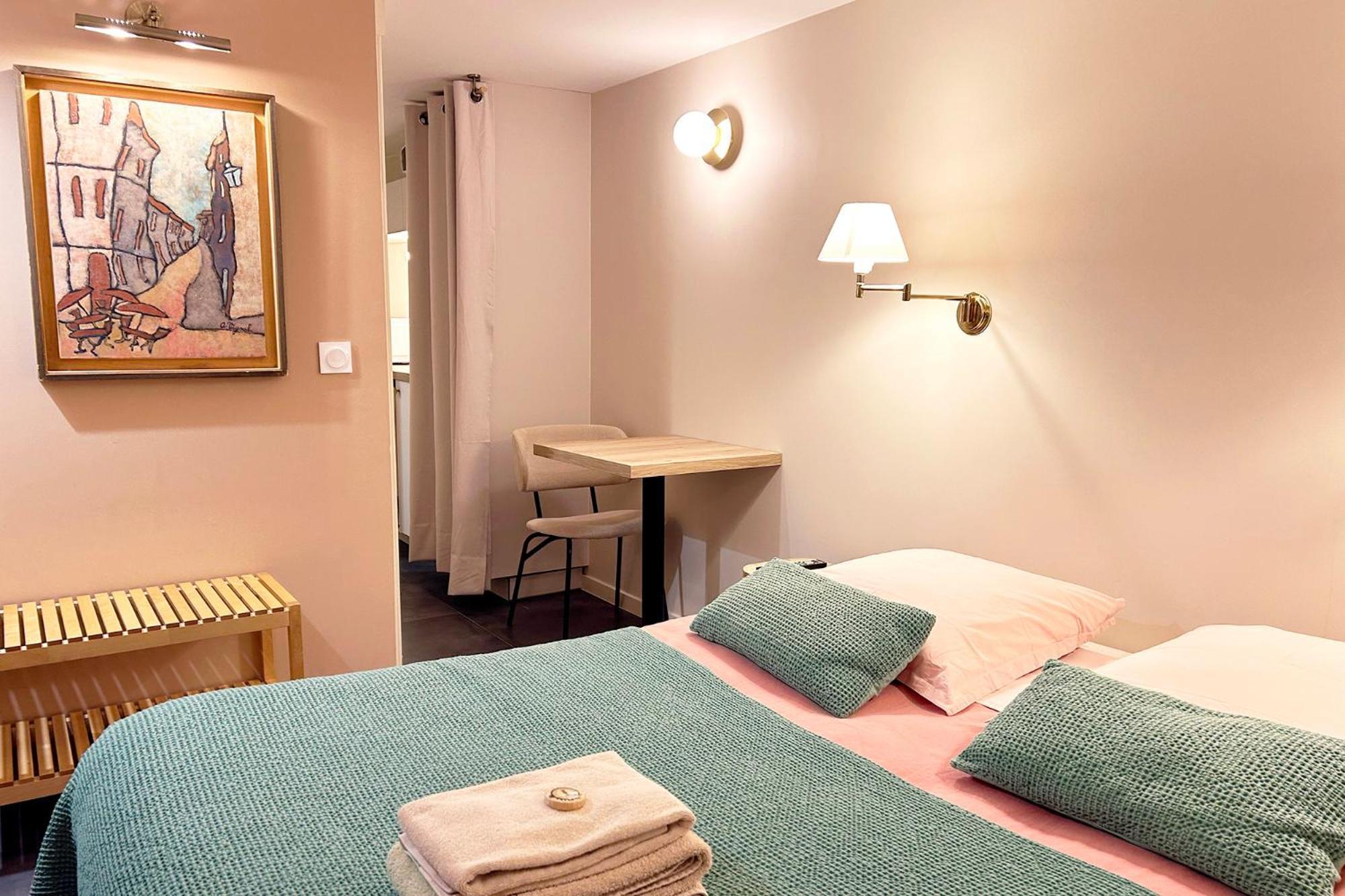 Morangis  Chambre D'Hotes Option Etape Pour Professionnel المظهر الخارجي الصورة